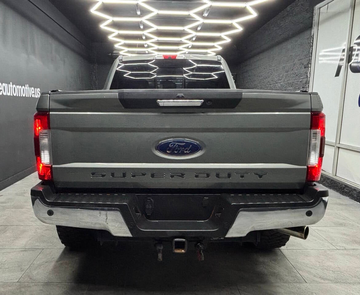 2019 Ford F-250 Super Duty Lariat 4x4 4dr Crew Cab 6.8 ft. SB Pickup