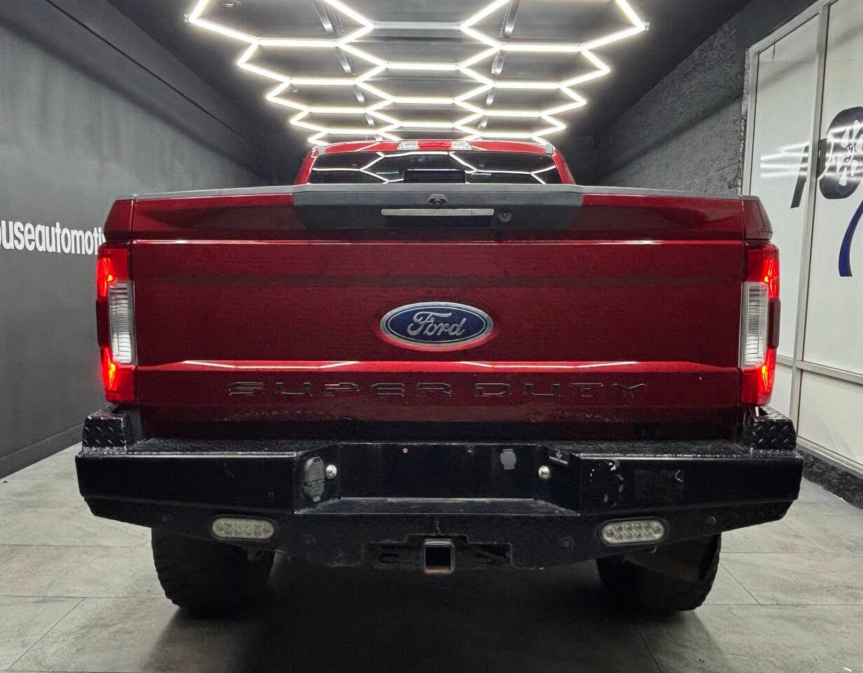 2017 Ford F-250 Super Duty Lariat 4x4 4dr Crew Cab 6.8 ft. SB Pickup