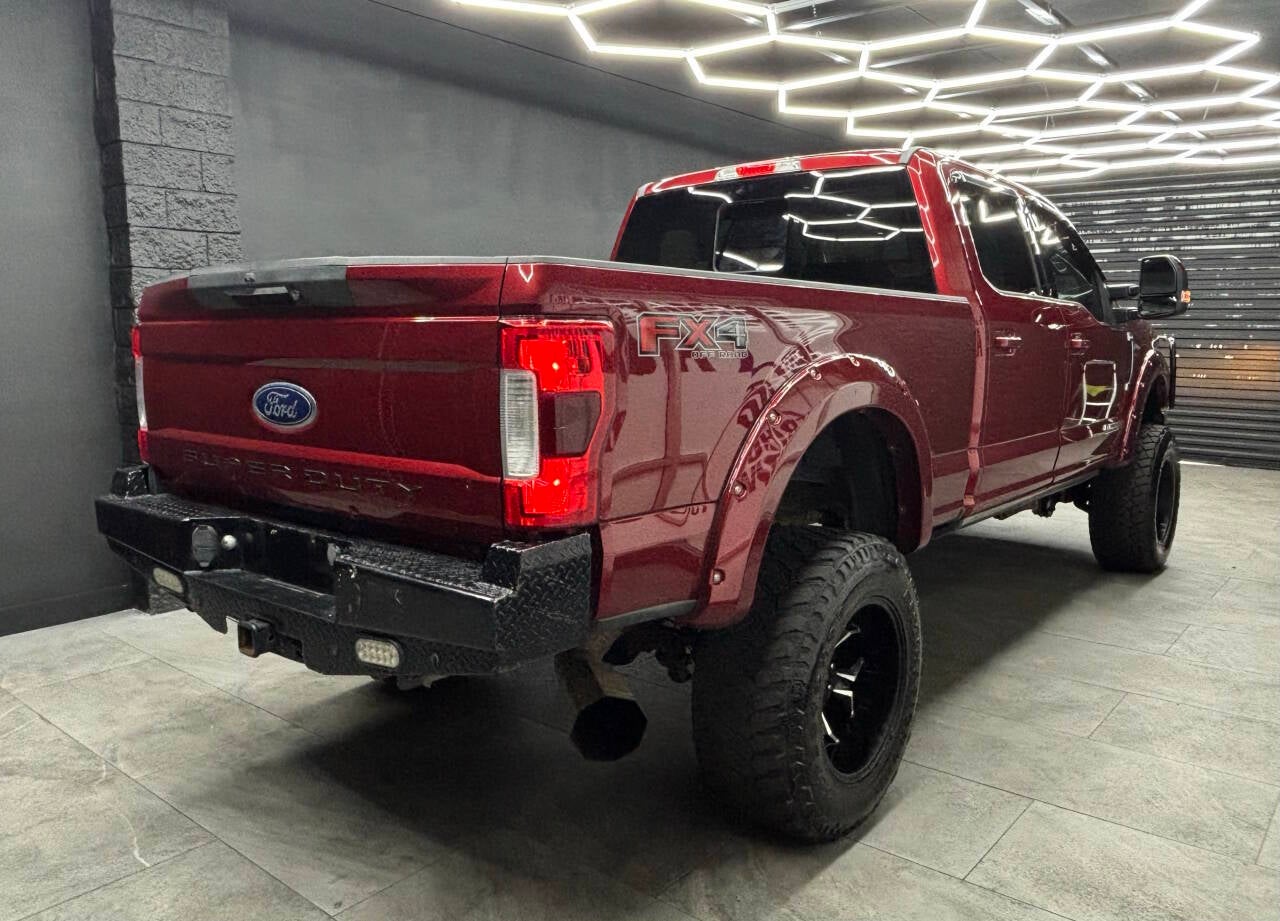 2017 Ford F-250 Super Duty Lariat 4x4 4dr Crew Cab 6.8 ft. SB Pickup