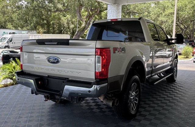 2017 Ford Super Duty F-250 SRW Lariat 4x4 4dr Crew Cab 6.8 ft. SB Pickup