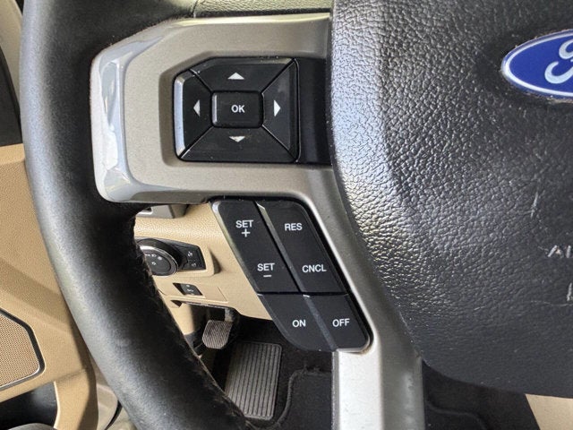 2017 Ford Super Duty F-250 SRW Lariat 4x4 4dr Crew Cab 6.8 ft. SB Pickup