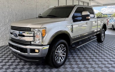 2017 Ford Super Duty F-250 SRW Lariat 4x4 4dr Crew Cab 6.8 ft. SB Pickup