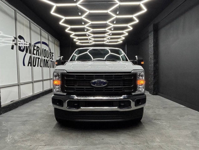 2023 Ford Super Duty F-250 SRW XL 4x4 4dr Crew Cab 8 ft. LB Pickup