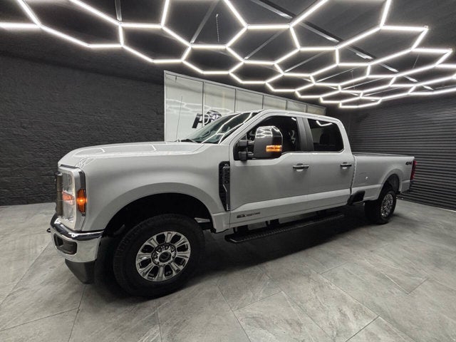 2023 Ford Super Duty F-250 SRW XL 4x4 4dr Crew Cab 8 ft. LB Pickup