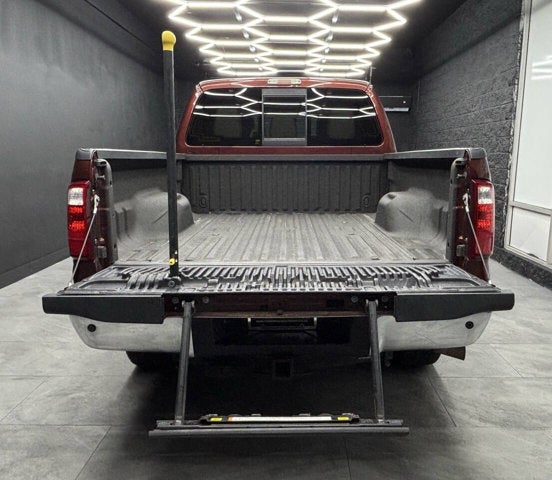 2015 Ford Super Duty F-250 SRW Lariat 4x4 4dr Crew Cab 6.8 ft. SB Pickup