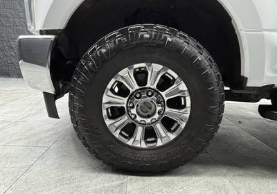 2018 Ford Super Duty F-250 SRW Lariat 4x4 4dr Crew Cab 6.8 ft. SB Pickup