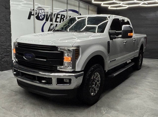 2018 Ford Super Duty F-250 SRW Lariat 4x4 4dr Crew Cab 6.8 ft. SB Pickup