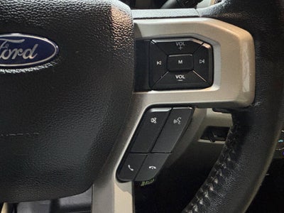 2018 Ford Super Duty F-250 SRW Lariat 4x4 4dr Crew Cab 6.8 ft. SB Pickup
