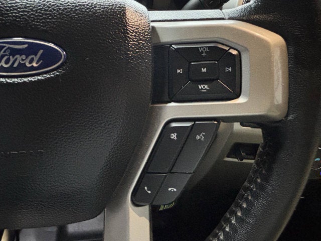 2018 Ford Super Duty F-250 SRW Lariat 4x4 4dr Crew Cab 6.8 ft. SB Pickup