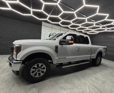 2018 Ford Super Duty F-250 SRW Lariat 4x4 4dr Crew Cab 6.8 ft. SB Pickup