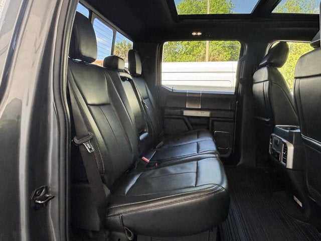 2022 Ford Super Duty F-250 SRW Lariat 4x4 4dr Crew Cab 6.8 ft. SB Pickup