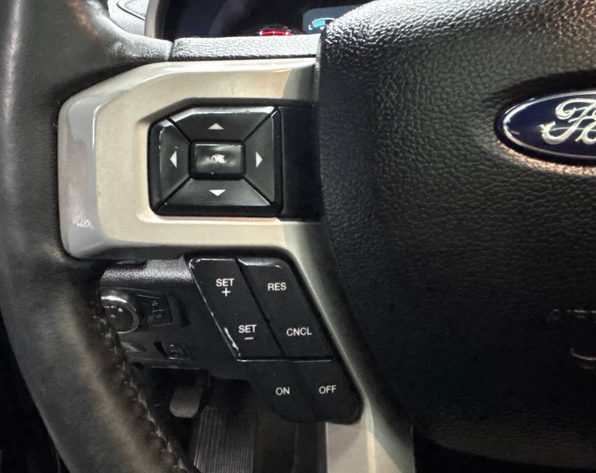 2017 Ford F-250 Super Duty Lariat 4x4 4dr Crew Cab 6.8 ft. SB Pickup