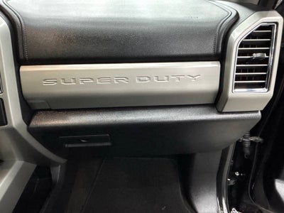 2017 Ford F-250 Super Duty Lariat 4x4 4dr Crew Cab 6.8 ft. SB Pickup