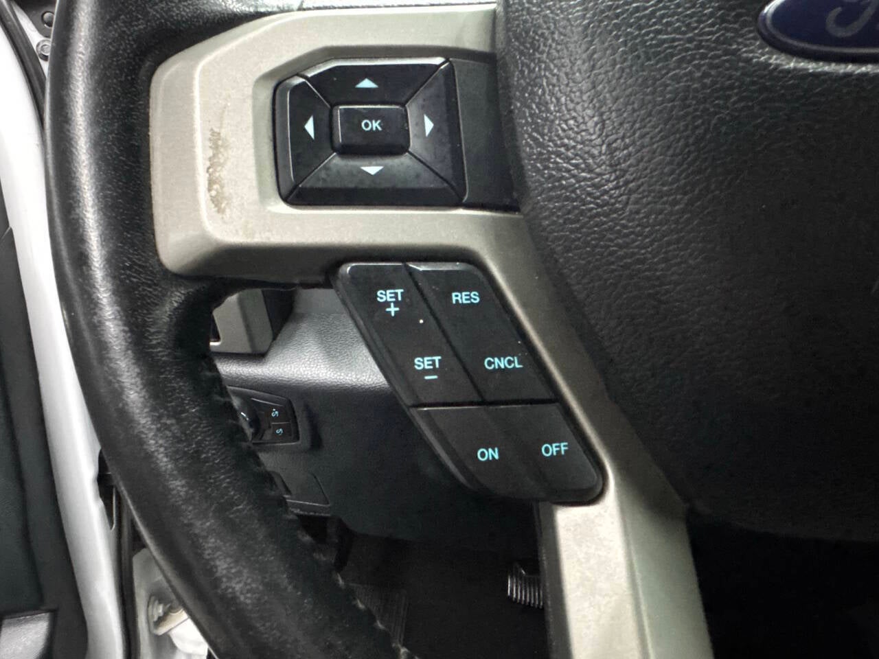 2022 Ford F-250 Super Duty Lariat 4x4 4dr Crew Cab 6.8 ft. SB Pickup