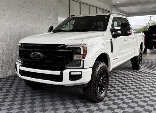 2022 Ford Super Duty F-250 SRW Lariat 4x4 4dr Crew Cab 6.8 ft. SB Pickup