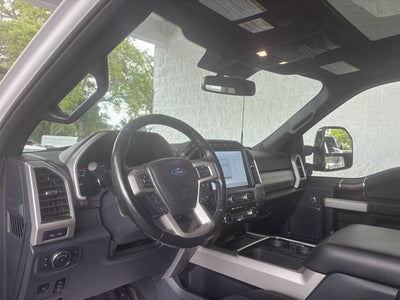 2022 Ford Super Duty F-250 SRW Lariat 4x4 4dr Crew Cab 6.8 ft. SB Pickup