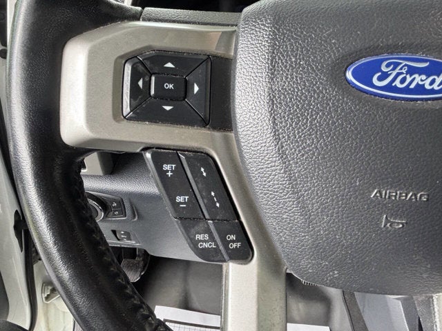 2022 Ford Super Duty F-250 SRW Lariat 4x4 4dr Crew Cab 6.8 ft. SB Pickup
