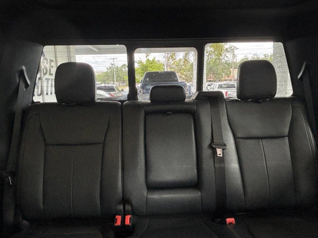 2022 Ford Super Duty F-250 SRW Lariat 4x4 4dr Crew Cab 6.8 ft. SB Pickup