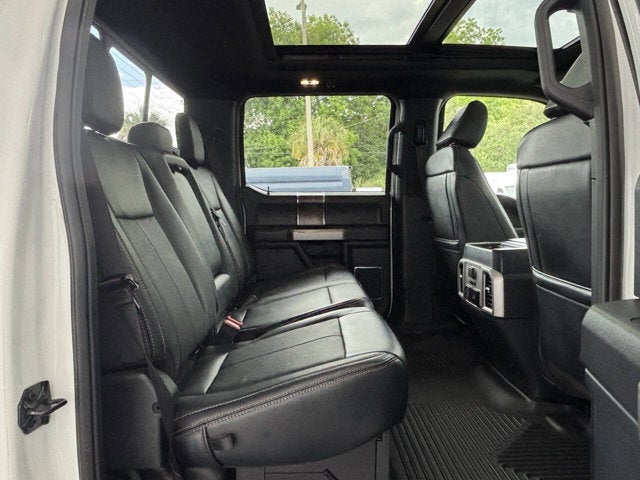2022 Ford Super Duty F-250 SRW Lariat 4x4 4dr Crew Cab 6.8 ft. SB Pickup