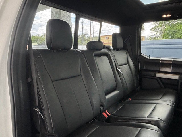 2022 Ford Super Duty F-250 SRW Lariat 4x4 4dr Crew Cab 6.8 ft. SB Pickup