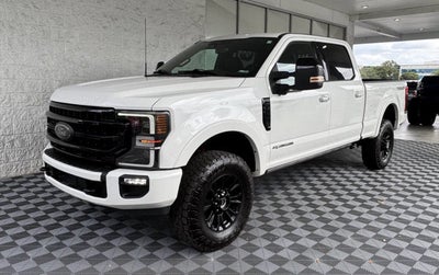 2022 Ford Super Duty F-250 SRW Lariat 4x4 4dr Crew Cab 6.8 ft. SB Pickup
