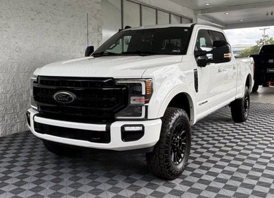 2022 Ford Super Duty F-250 SRW Lariat 4x4 4dr Crew Cab 6.8 ft. SB Pickup