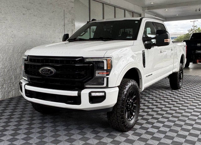 2022 Ford Super Duty F-250 SRW Lariat 4x4 4dr Crew Cab 6.8 ft. SB Pickup