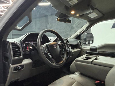 2022 Ford F-250 Super Duty XLT 4x4 4dr Crew Cab 6.8 ft. SB Pickup