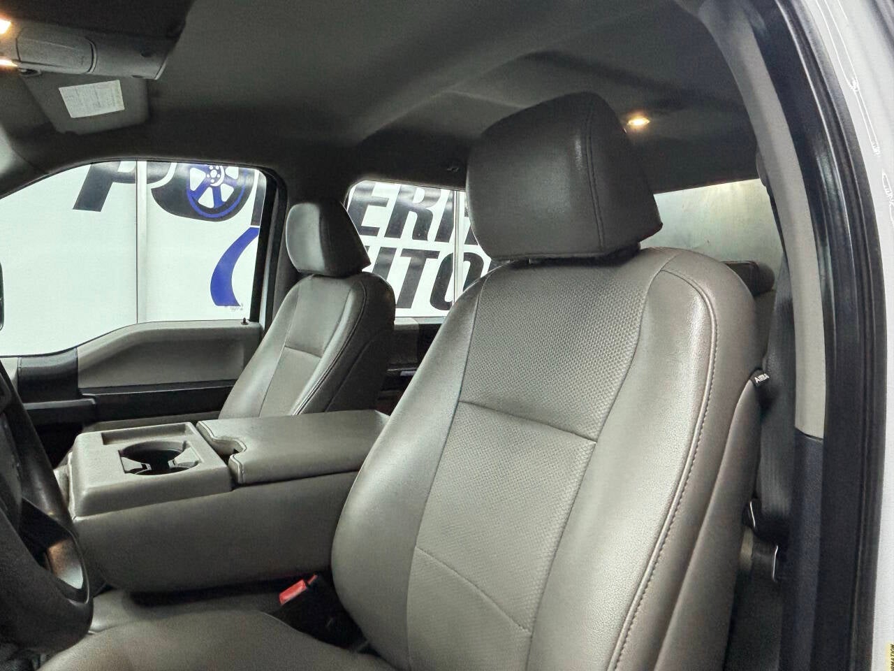 2022 Ford F-250 Super Duty XLT 4x4 4dr Crew Cab 6.8 ft. SB Pickup