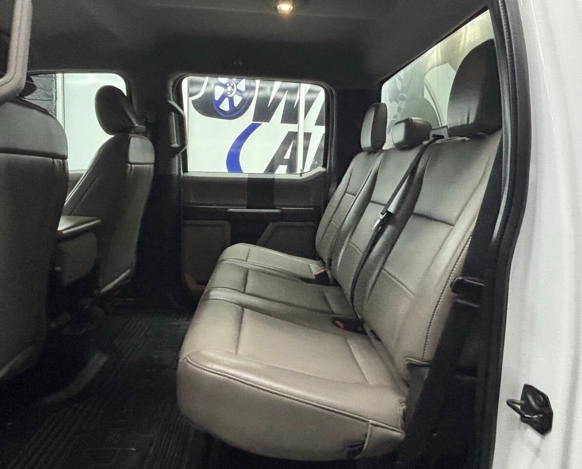 2022 Ford F-250 Super Duty XLT 4x4 4dr Crew Cab 6.8 ft. SB Pickup