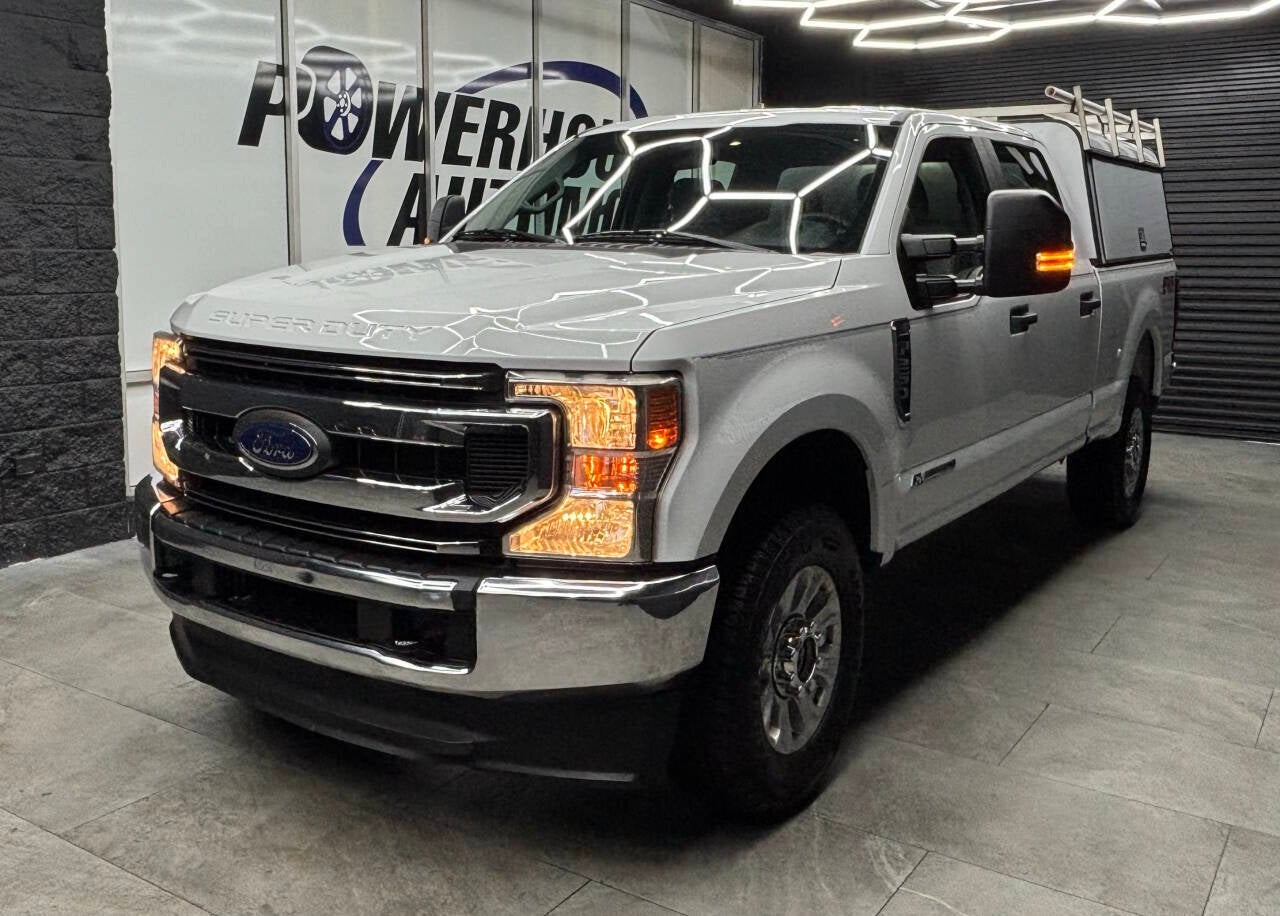 2022 Ford F-250 Super Duty XLT 4x4 4dr Crew Cab 6.8 ft. SB Pickup