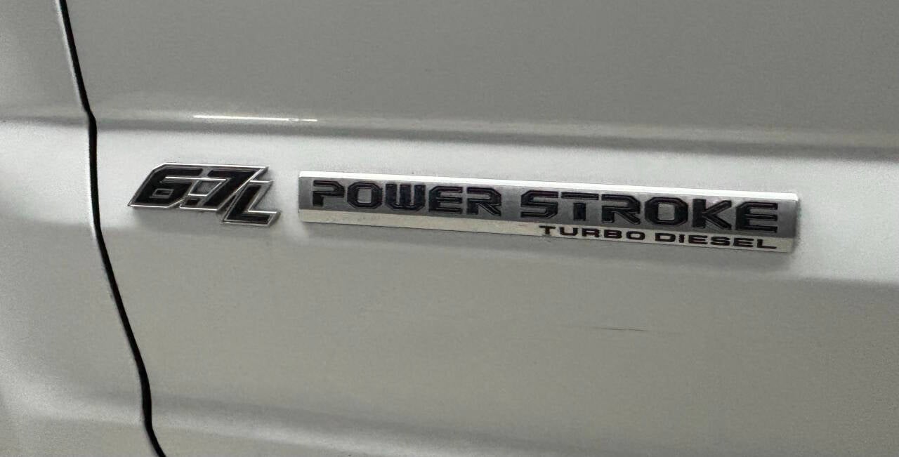 2022 Ford F-250 Super Duty XLT 4x4 4dr Crew Cab 6.8 ft. SB Pickup