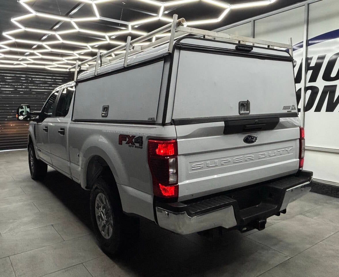2022 Ford F-250 Super Duty XLT 4x4 4dr Crew Cab 6.8 ft. SB Pickup