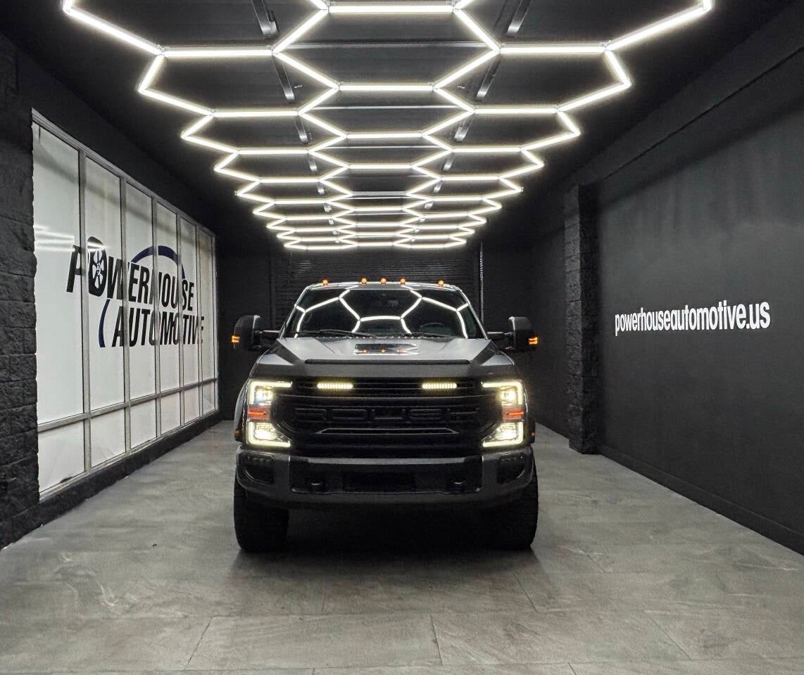 2022 Ford F-250 Super Duty Platinum 4x4 4dr Crew Cab 6.8 ft. SB Pickup