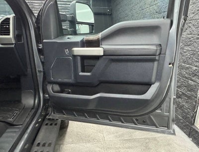 2022 Ford F-250 Super Duty Platinum 4x4 4dr Crew Cab 6.8 ft. SB Pickup