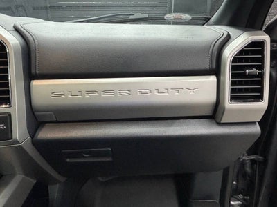 2022 Ford F-250 Super Duty Platinum 4x4 4dr Crew Cab 6.8 ft. SB Pickup