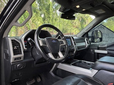 2021 Ford Super Duty F-250 SRW Lariat 4x4 4dr Crew Cab 6.8 ft. SB Pickup