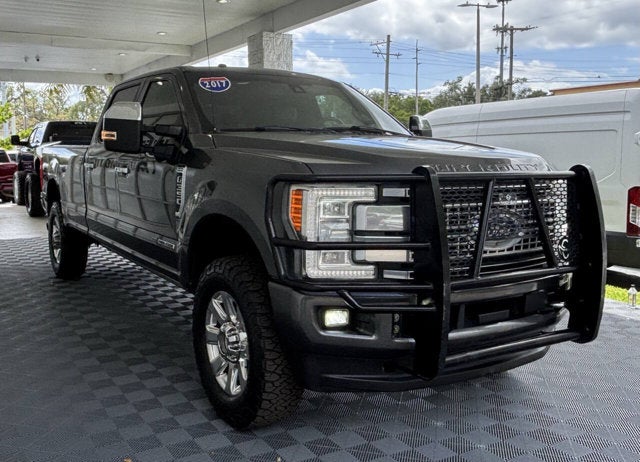 2017 Ford Super Duty F-350 SRW Platinum 4x4 4dr Crew Cab 8 ft. LB SRW Pickup