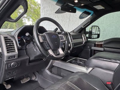 2017 Ford Super Duty F-350 SRW Platinum 4x4 4dr Crew Cab 8 ft. LB SRW Pickup