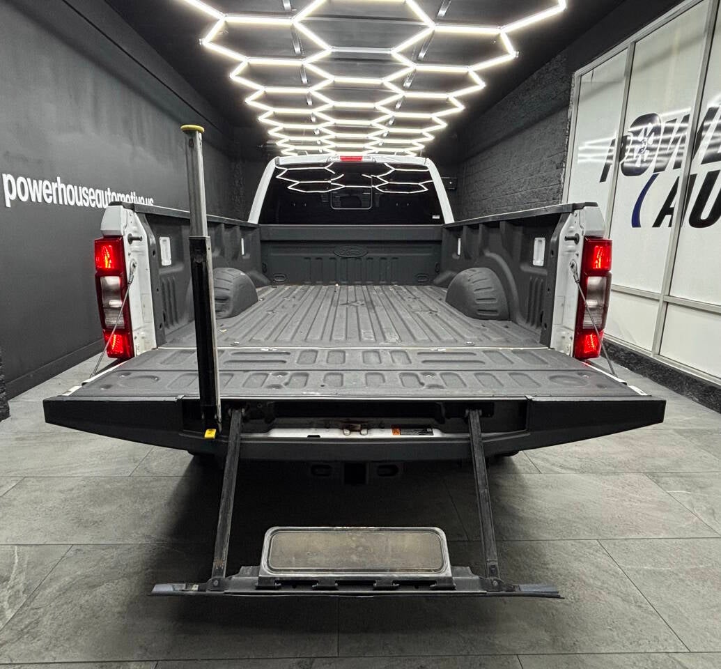 2020 Ford F-350 Super Duty Lariat 4x4 4dr Crew Cab 8 ft. LB SRW Pickup