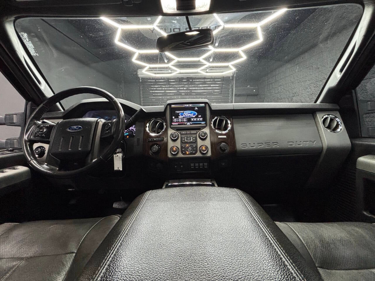 2015 Ford F-350 Super Duty Lariat 4x4 4dr Crew Cab 6.8 ft. SB SRW Pickup