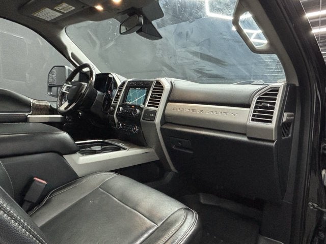 2017 Ford Super Duty F-350 SRW Lariat 4x4 4dr Crew Cab 8 ft. LB SRW Pickup