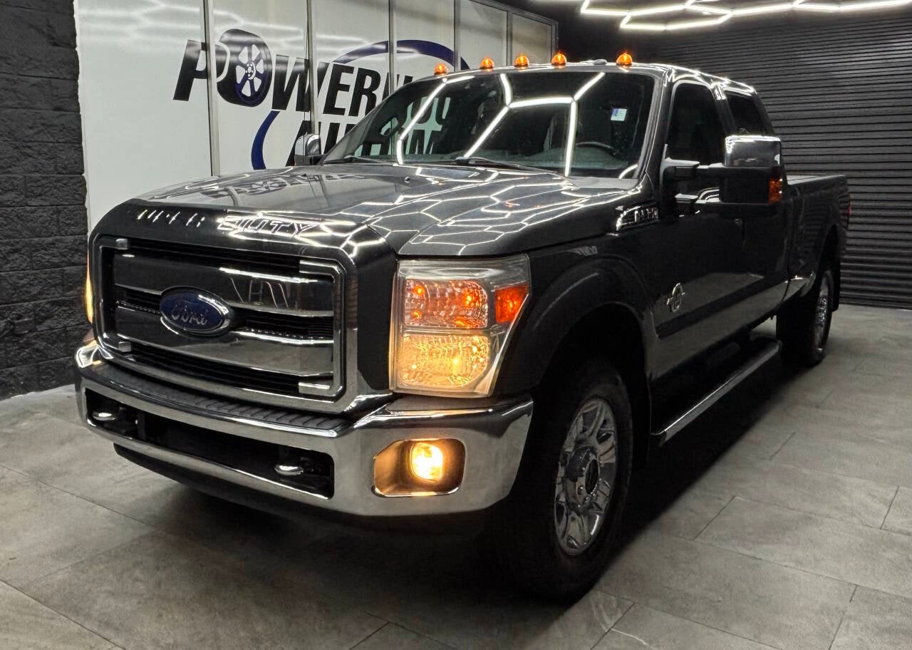 2015 Ford F-350 Super Duty Lariat 4x4 4dr Crew Cab 8 ft. LB SRW Pickup