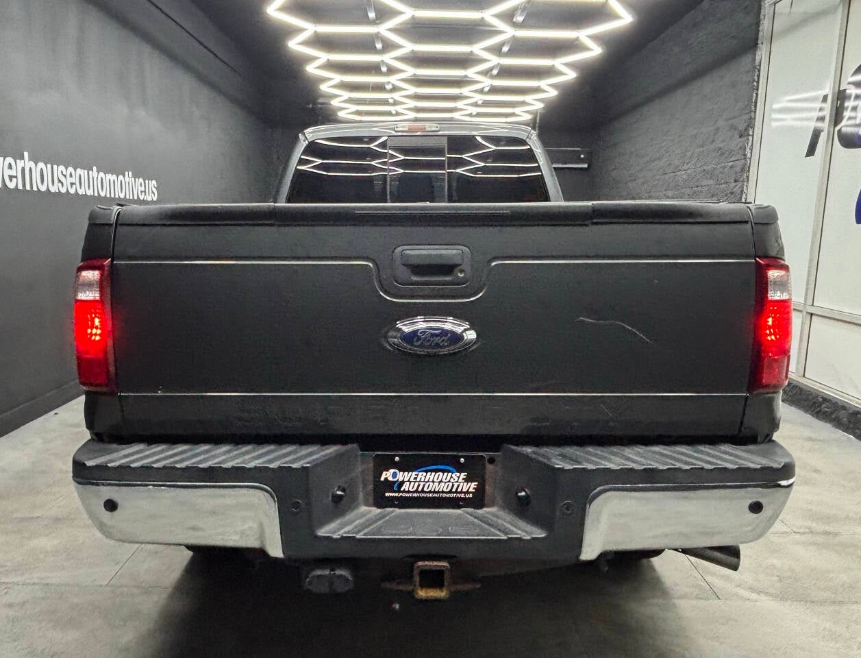 2015 Ford F-350 Super Duty Lariat 4x4 4dr Crew Cab 8 ft. LB SRW Pickup