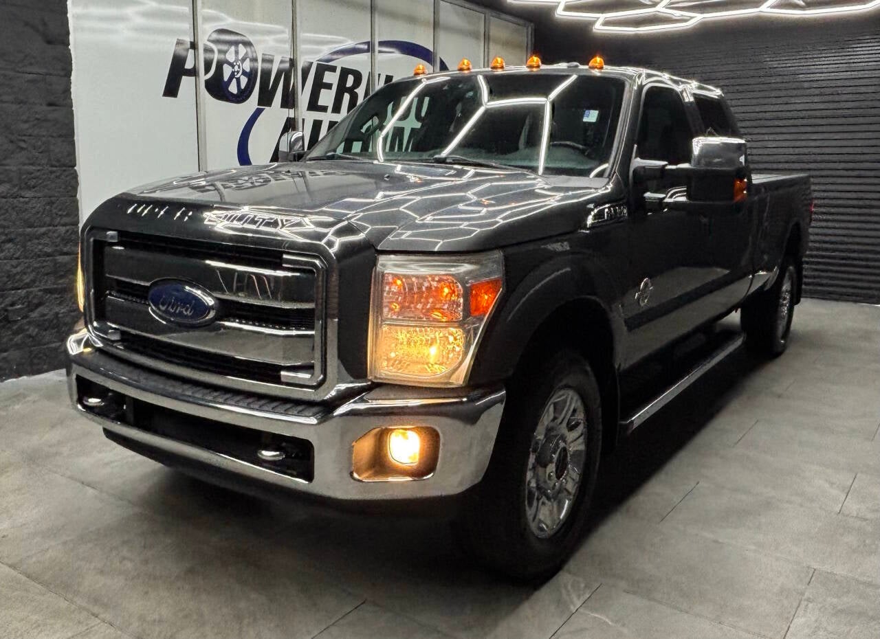 2015 Ford F-350 Super Duty Lariat 4x4 4dr Crew Cab 8 ft. LB SRW Pickup