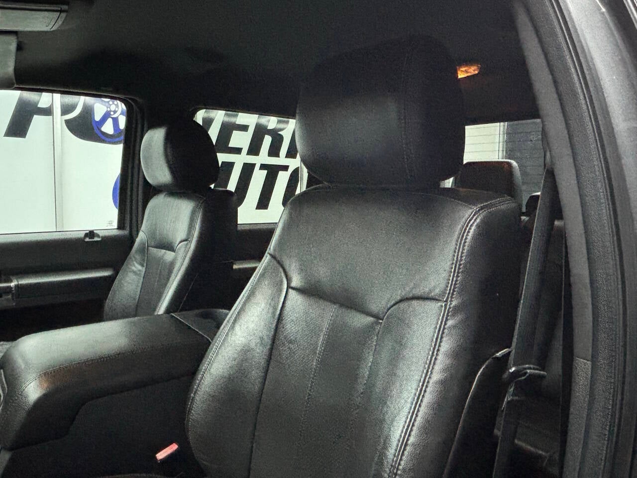 2015 Ford F-350 Super Duty Lariat 4x4 4dr Crew Cab 8 ft. LB SRW Pickup