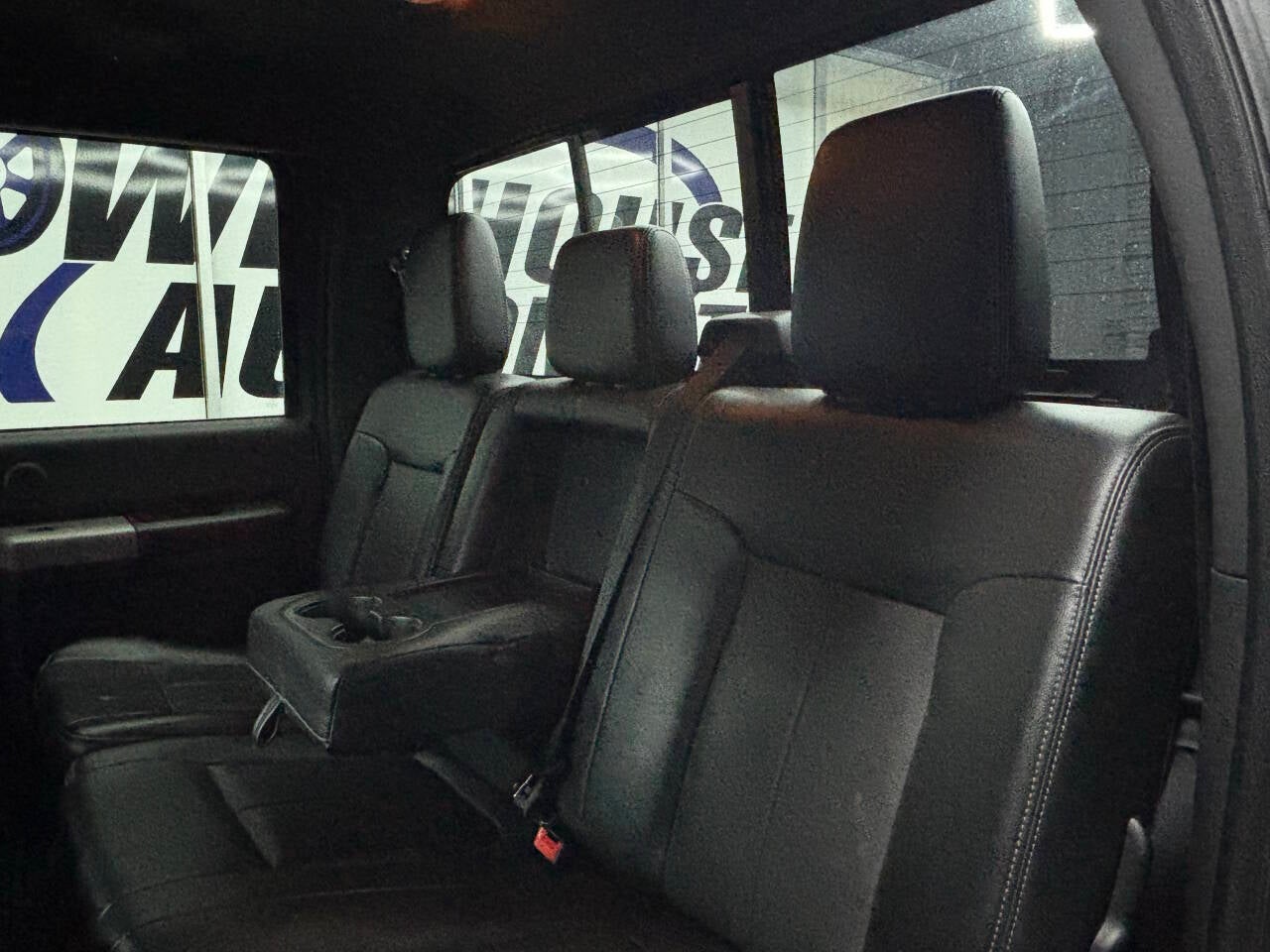 2015 Ford F-350 Super Duty Lariat 4x4 4dr Crew Cab 8 ft. LB SRW Pickup