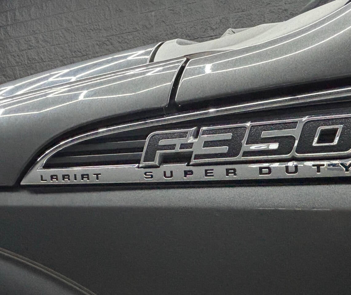 2015 Ford F-350 Super Duty Lariat 4x4 4dr Crew Cab 8 ft. LB SRW Pickup