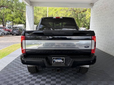 2017 Ford Super Duty F-350 SRW Platinum 4x4 4dr Crew Cab 6.8 ft. SB SRW Pickup