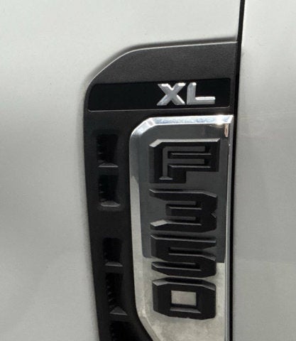 2024 Ford Super Duty F-350 DRW XL